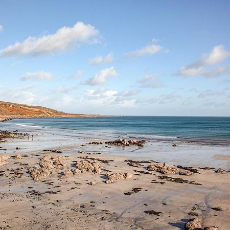 Headland Cottages Коверек Экстерьер фото